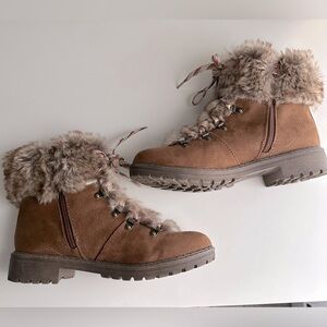 Universal thread  Brown Faux Fur Women's Winter Boots size 9
